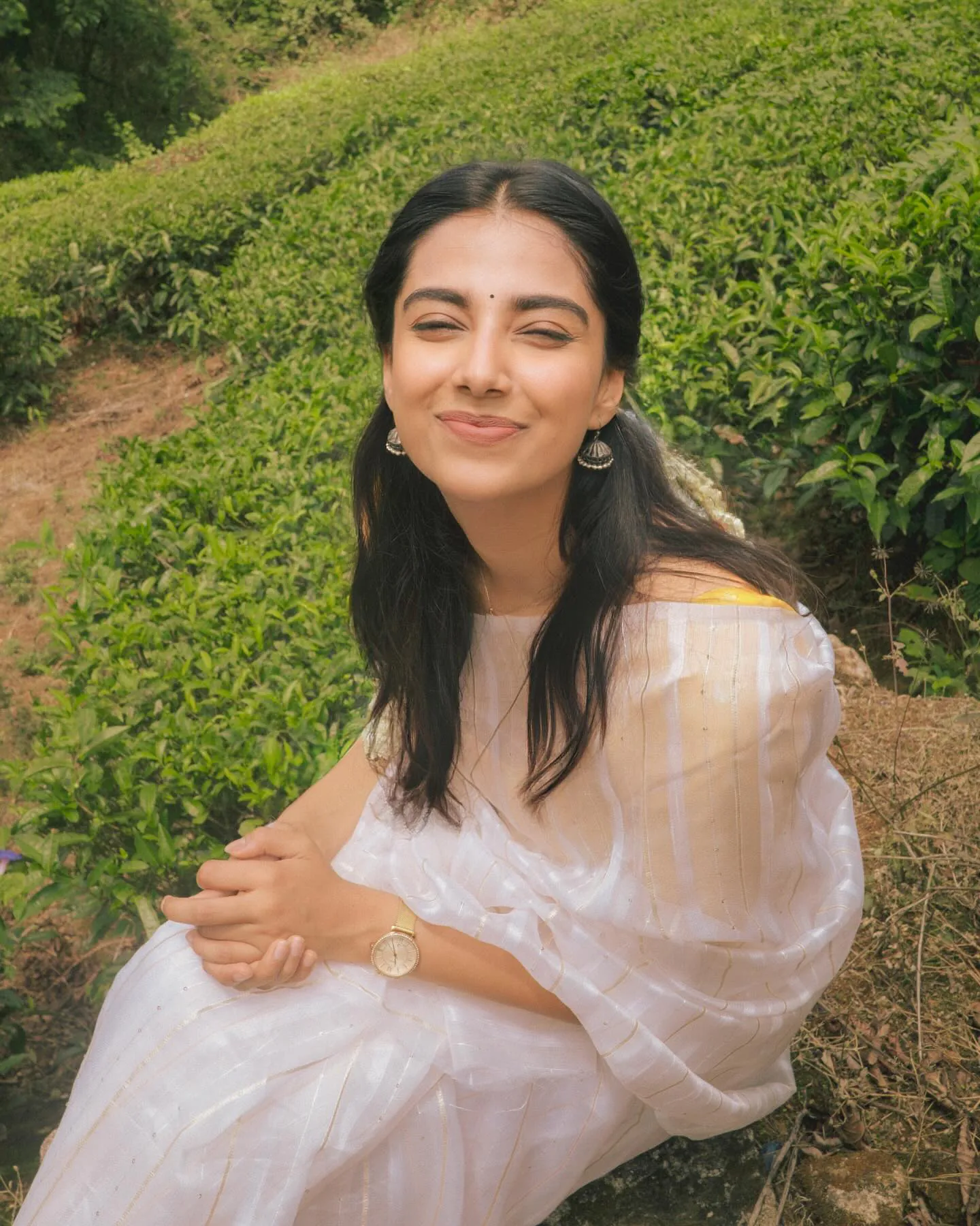 Meenaakshi Chaudhary - meenaakshi-chaudhary-52.webp